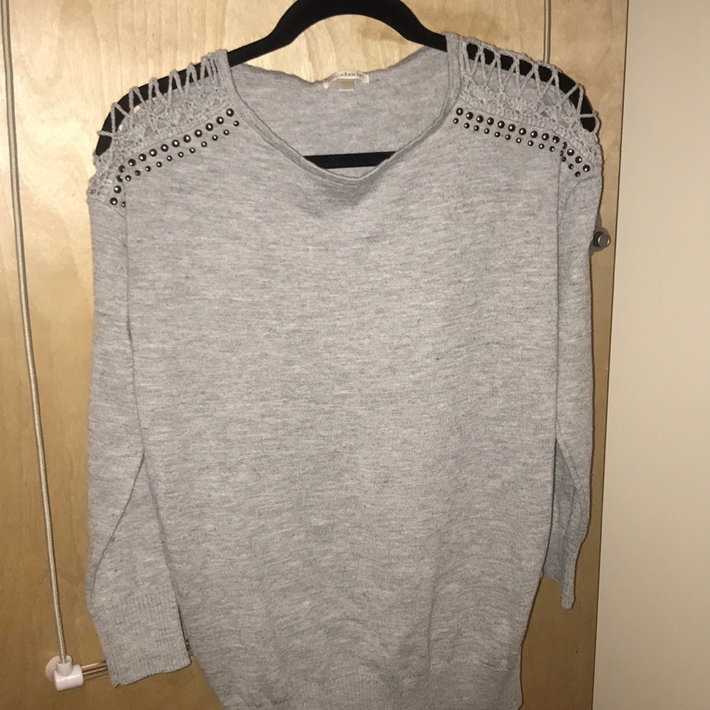 Grey sweater